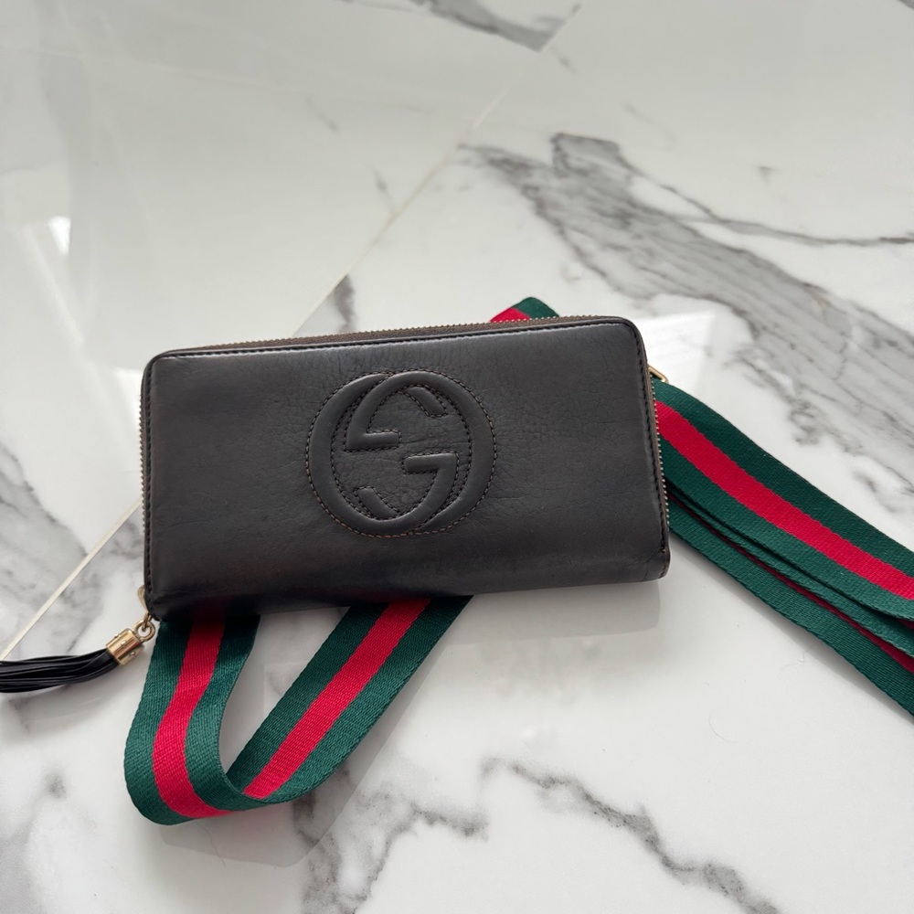 Gucci Soho Wallet Crossbody